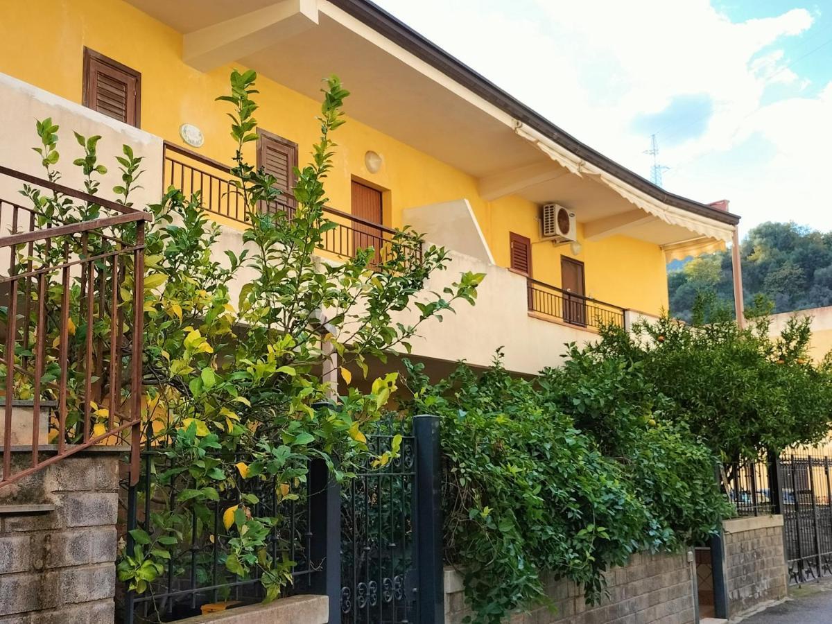 Casa Vacanza Da Rosa Letojanni Extérieur photo