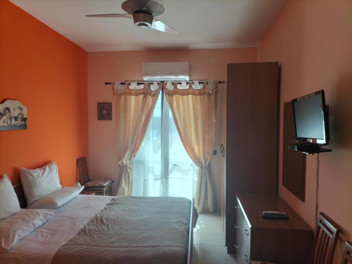 Casa Vacanza Da Rosa Letojanni Extérieur photo